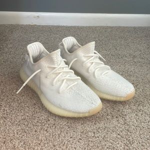 YEEZY BOOST 350 v2 ‘Cream White / Triple White’